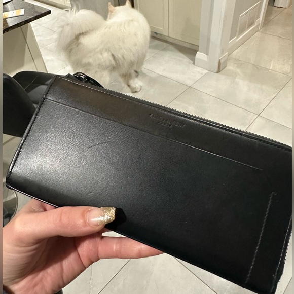 Authentic YSL zip wallet - Picture 4 of 16